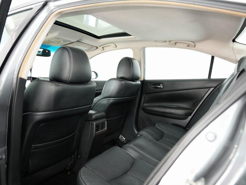 Nissan Maxima 4dr Sdn 3.5 SV w/Sport Pkg 2014