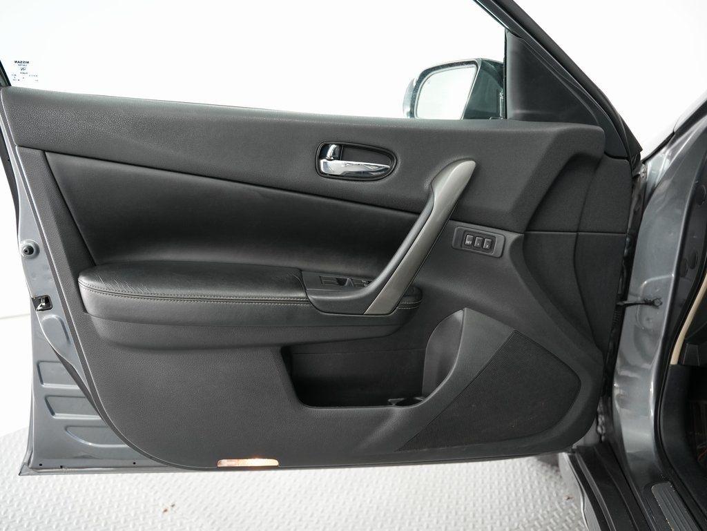 Nissan Maxima 4dr Sdn 3.5 SV w/Sport Pkg 2014