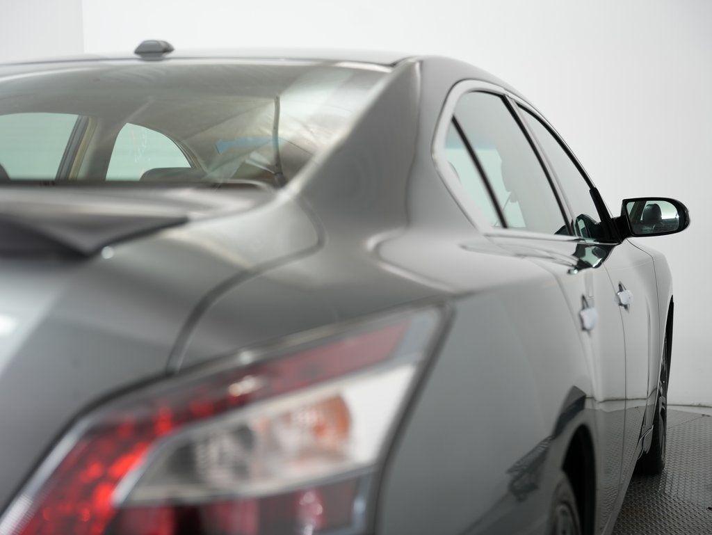 Nissan Maxima 4dr Sdn 3.5 SV w/Sport Pkg 2014