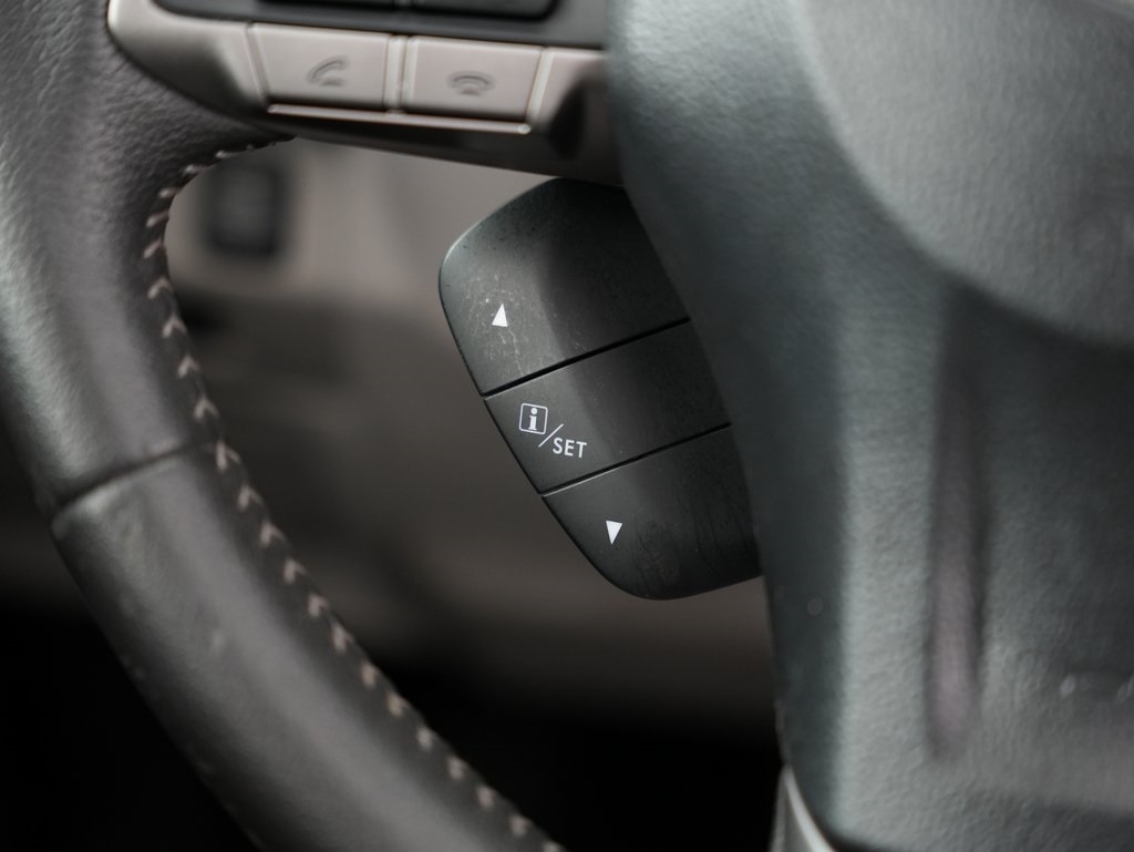 Subaru Forester 4dr CVT 2.5i Limited PZEV 2016