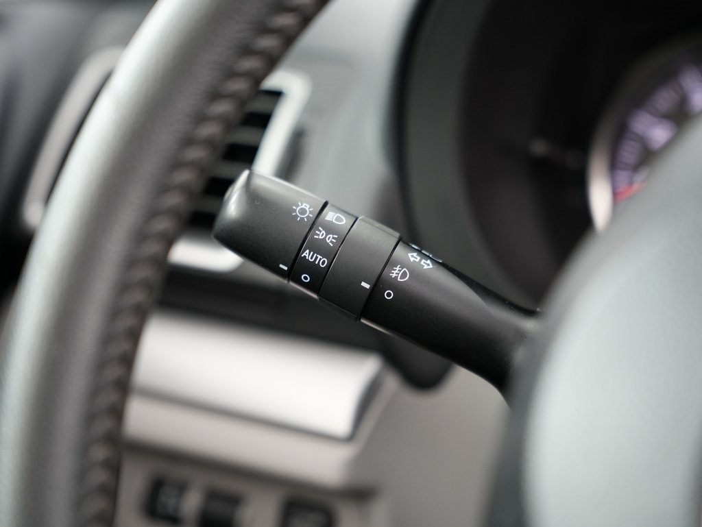 Subaru Forester 4dr CVT 2.5i Limited PZEV 2016