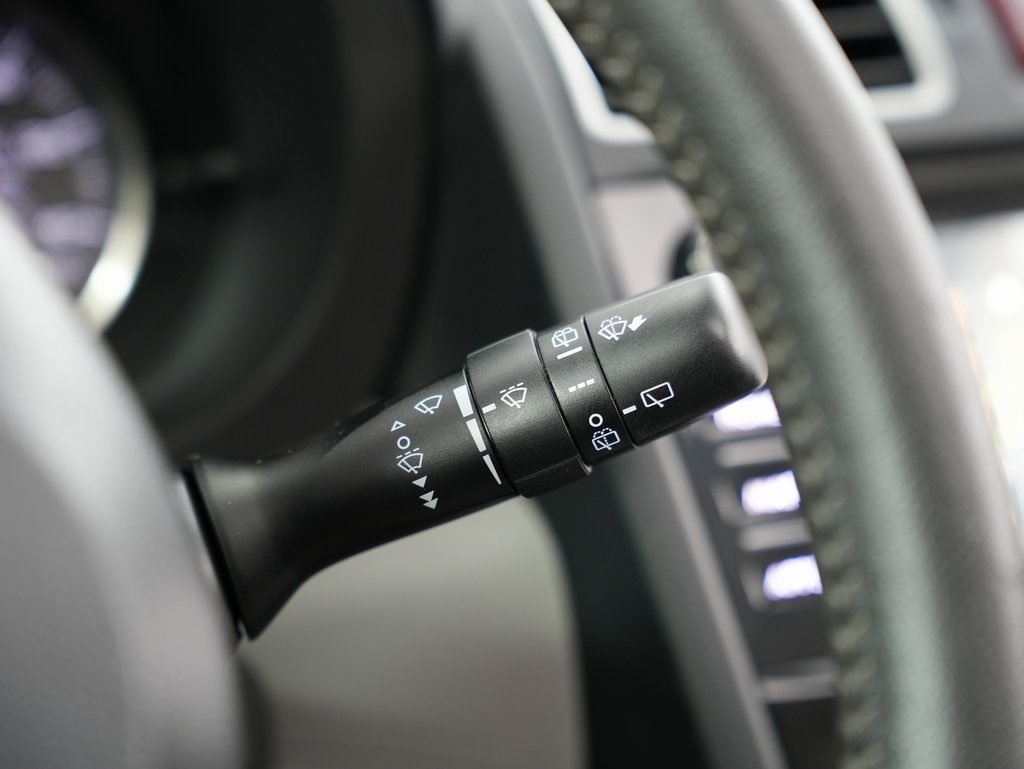 Subaru Forester 4dr CVT 2.5i Limited PZEV 2016