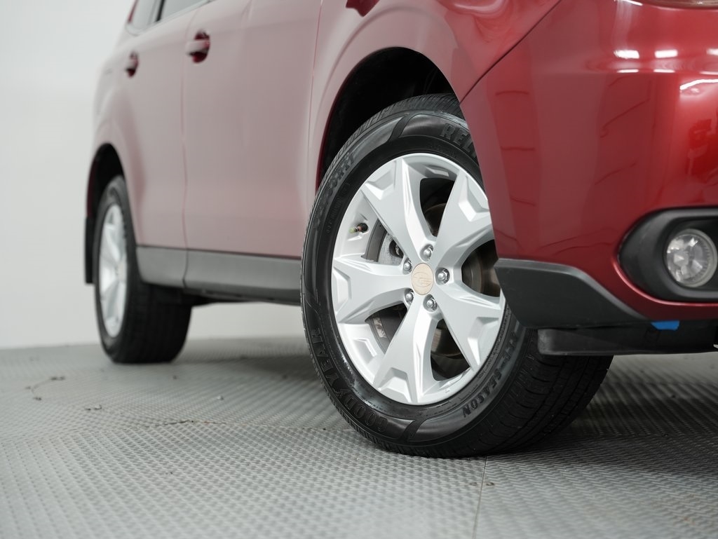 Subaru Forester 4dr CVT 2.5i Limited PZEV 2016