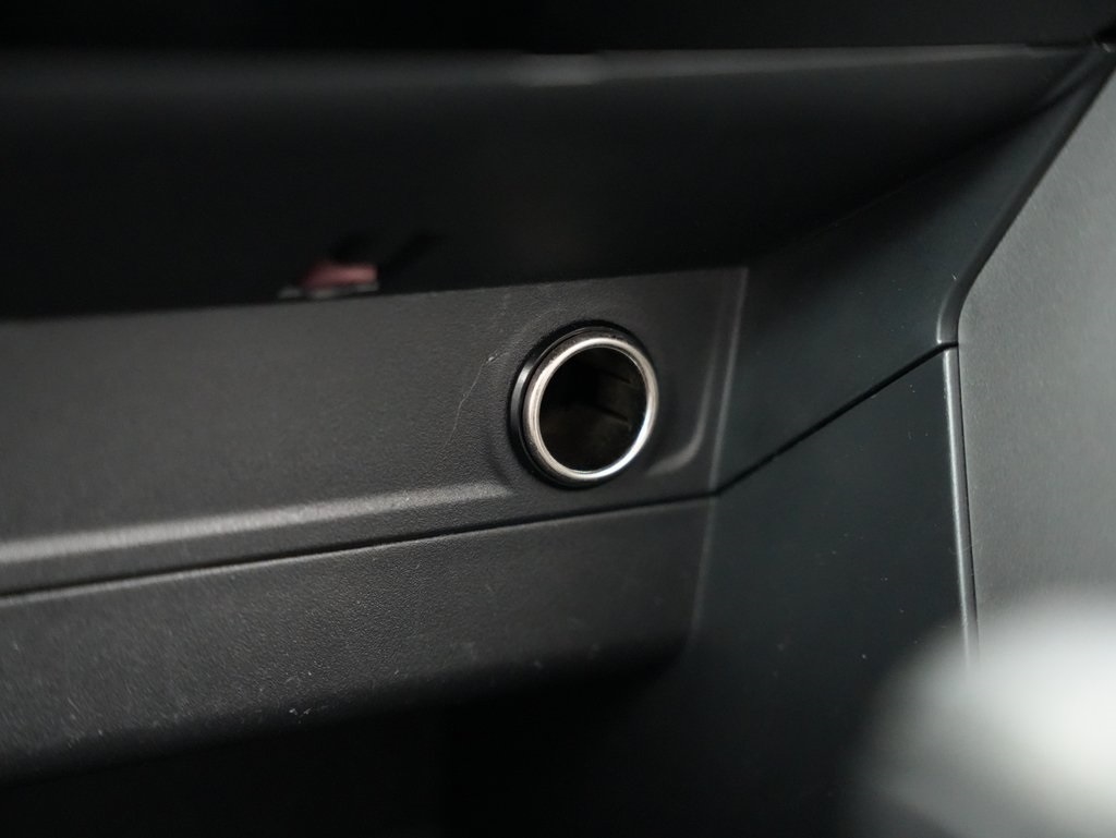 Subaru Forester 4dr CVT 2.5i Limited PZEV 2016