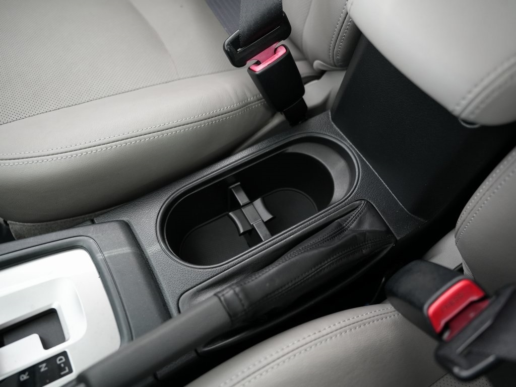 Subaru Forester 4dr CVT 2.5i Limited PZEV 2016