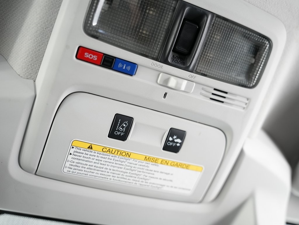 Subaru Forester 4dr CVT 2.5i Limited PZEV 2016