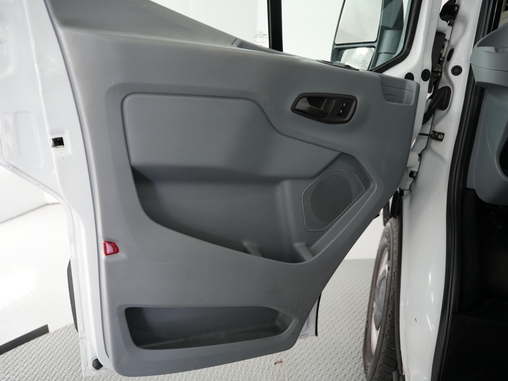 Ford Transit Van T-250 130" Low Rf 9000 GVWR Sliding RH Dr 2019