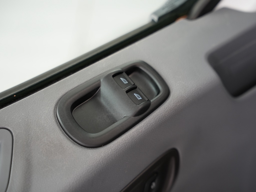 Ford Transit Van T-250 130" Low Rf 9000 GVWR Sliding RH Dr 2019