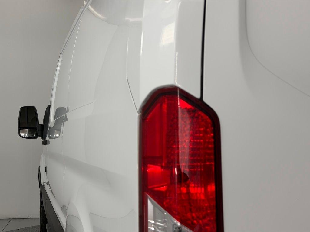 Ford Transit Van T-250 130" Low Rf 9000 GVWR Sliding RH Dr 2019