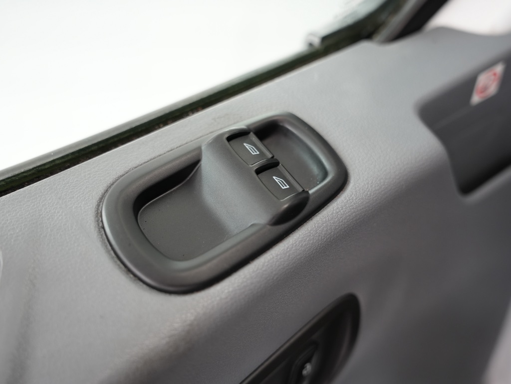 Ford Transit Van T-250 130" Low Rf 9000 GVWR Sliding RH Dr 2019