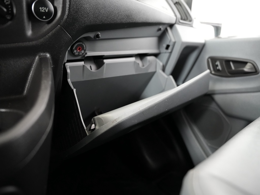 Ford Transit Van T-250 130" Low Rf 9000 GVWR Sliding RH Dr 2019