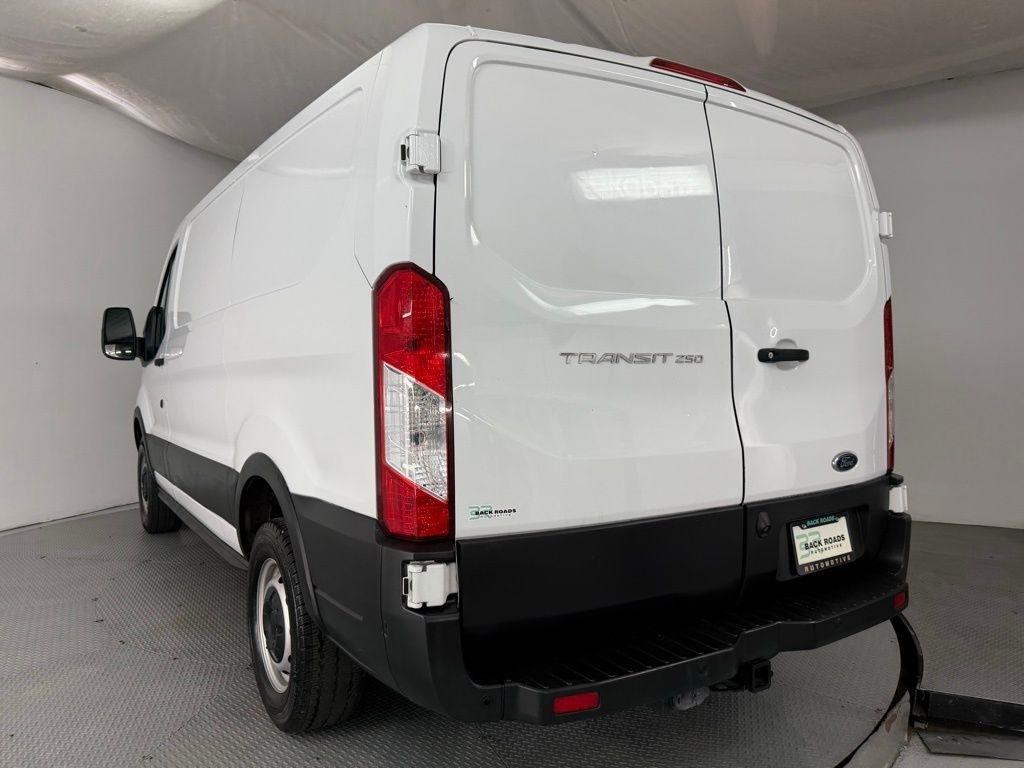 Ford Transit Van T-250 130" Low Rf 9000 GVWR Sliding RH Dr 2019