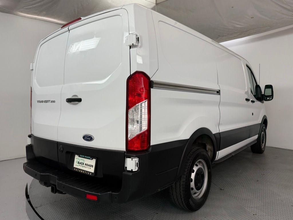 Ford Transit Van T-250 130" Low Rf 9000 GVWR Sliding RH Dr 2019