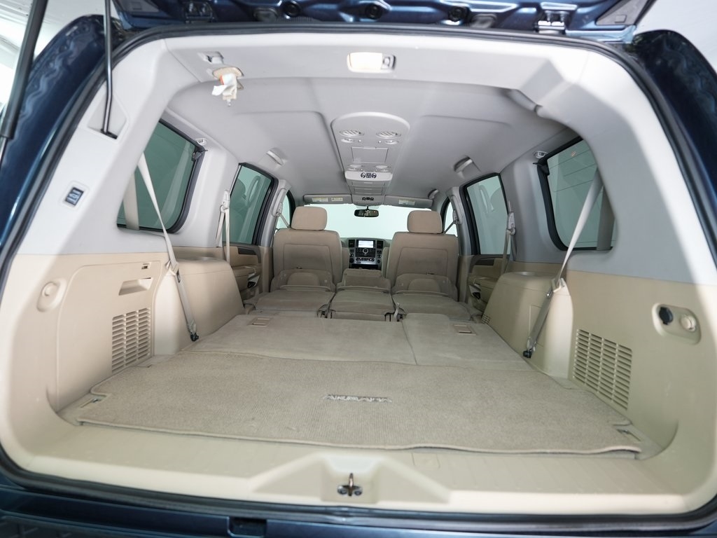 Nissan Armada 4WD 4dr SV 2014