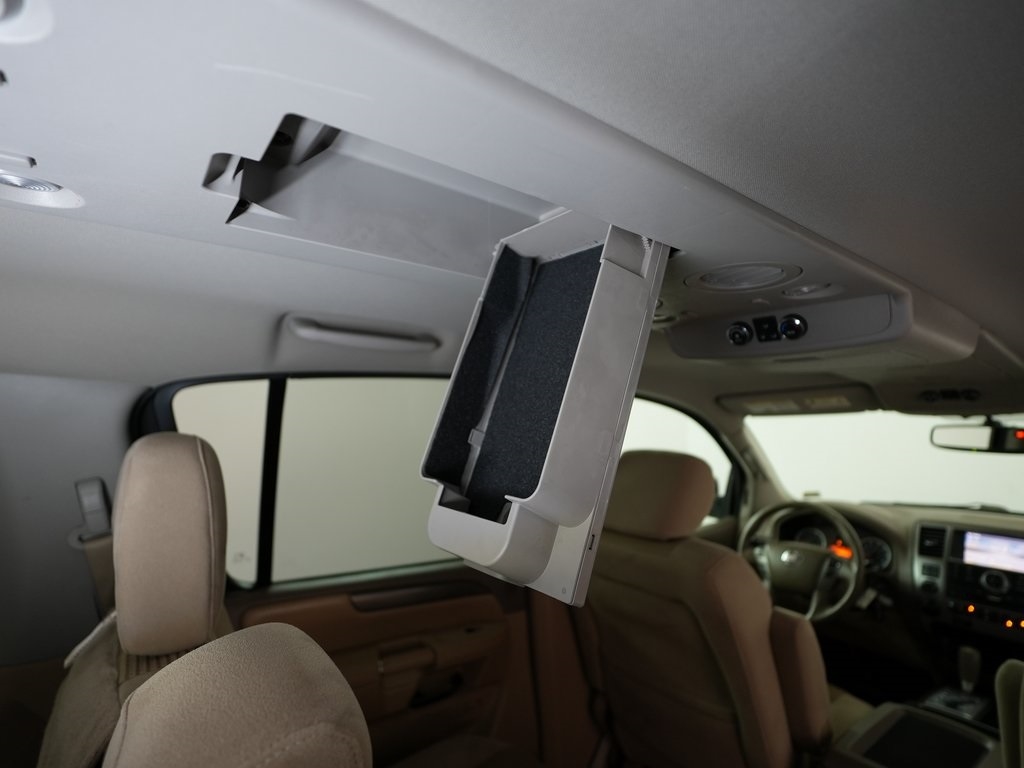 Nissan Armada 4WD 4dr SV 2014