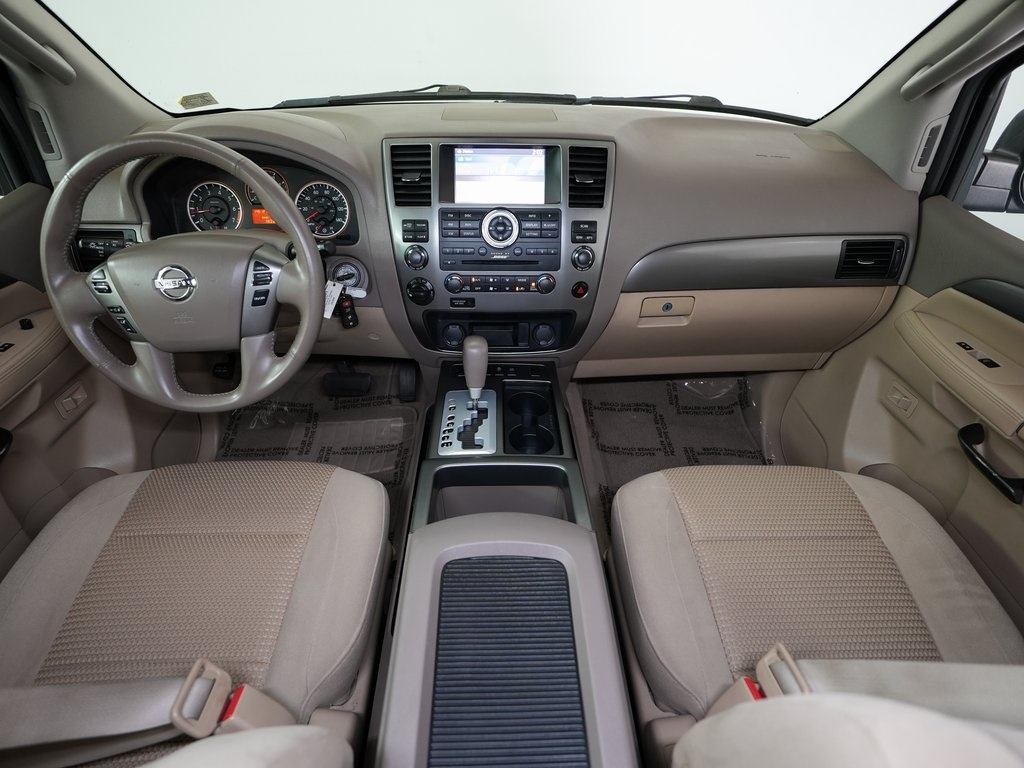 Nissan Armada 4WD 4dr SV 2014