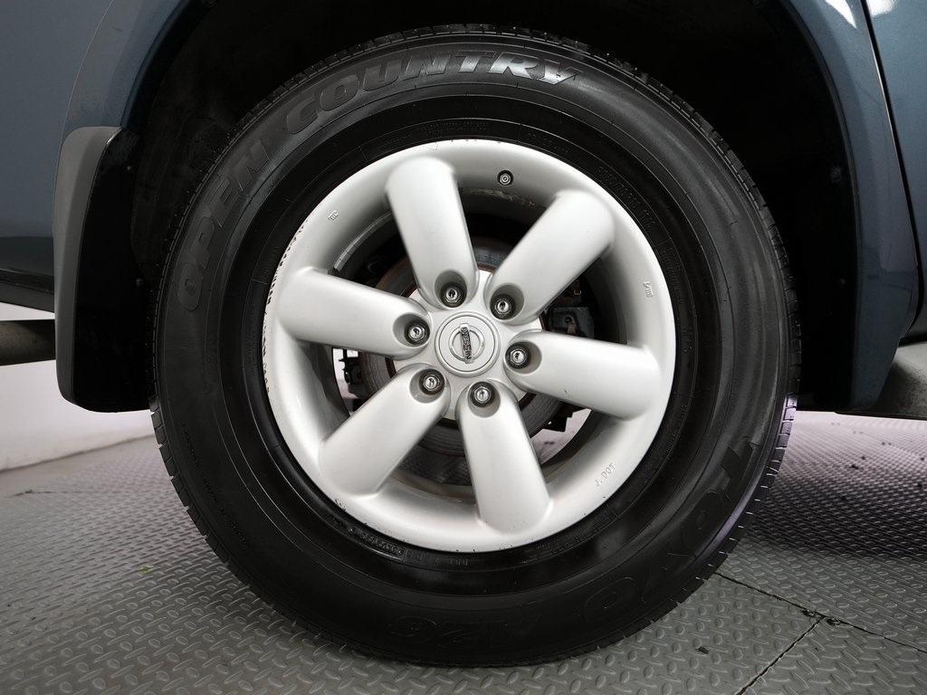 Nissan Armada 4WD 4dr SV 2014