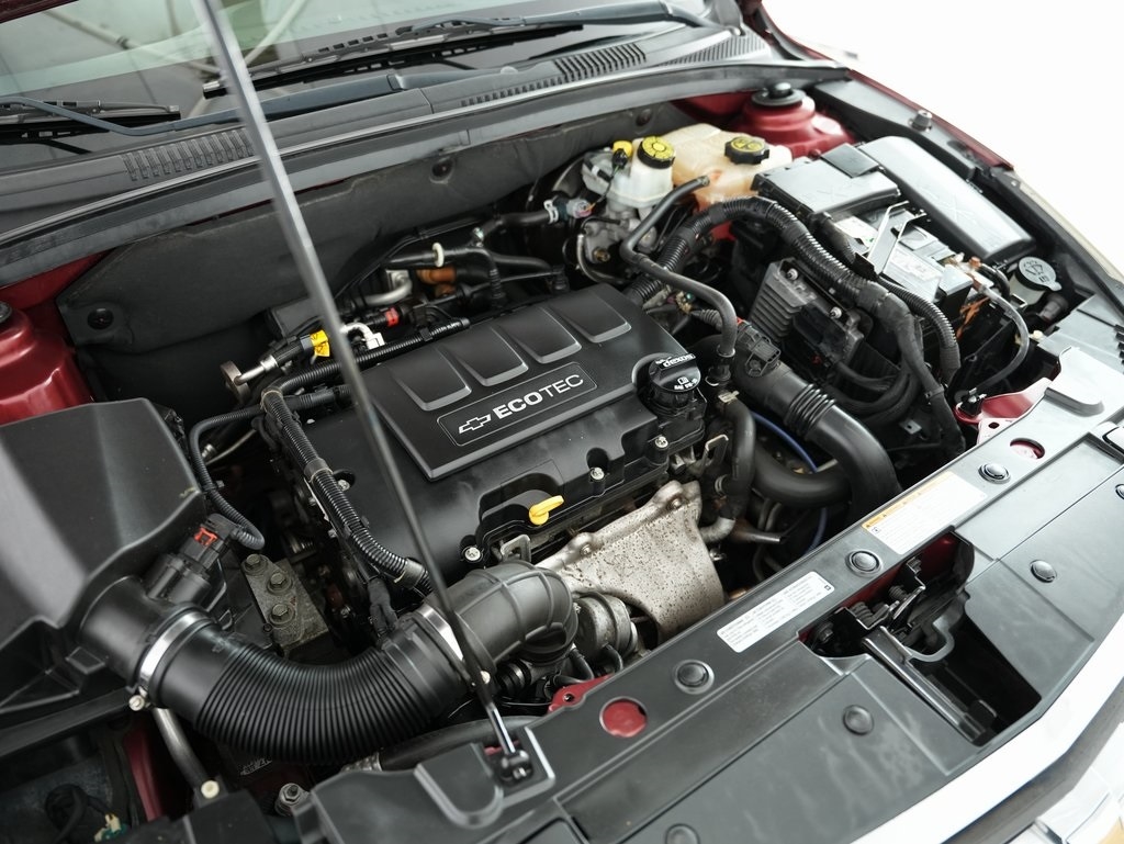 Chevrolet Cruze Limited 4dr Sdn Auto LT w/1LT 2016