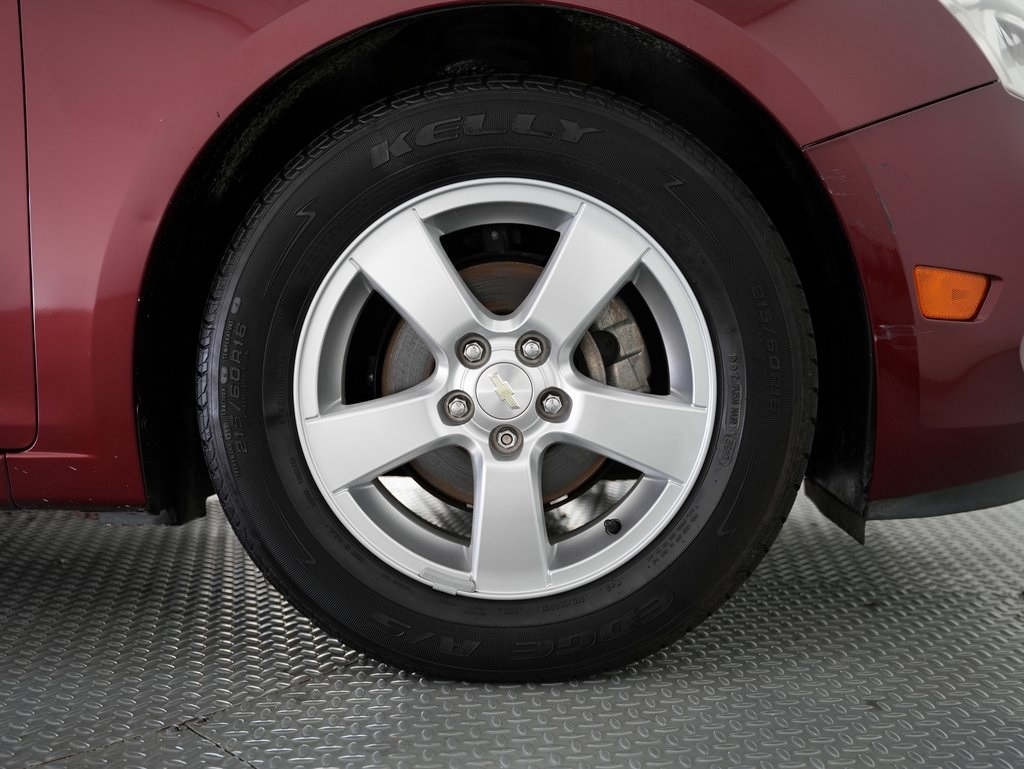 Chevrolet Cruze Limited 4dr Sdn Auto LT w/1LT 2016