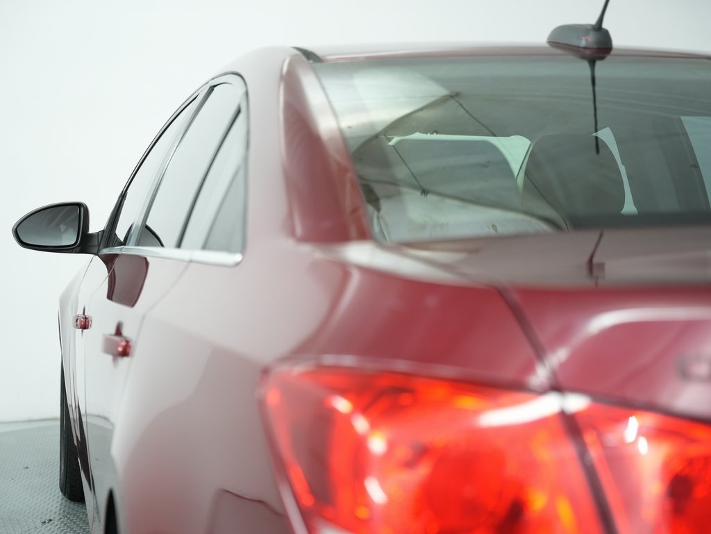 Chevrolet Cruze Limited 4dr Sdn Auto LT w/1LT 2016