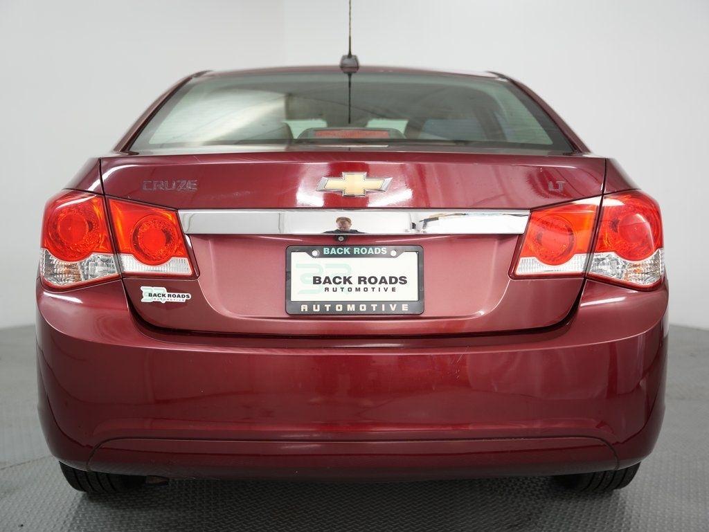 Chevrolet Cruze Limited 4dr Sdn Auto LT w/1LT 2016