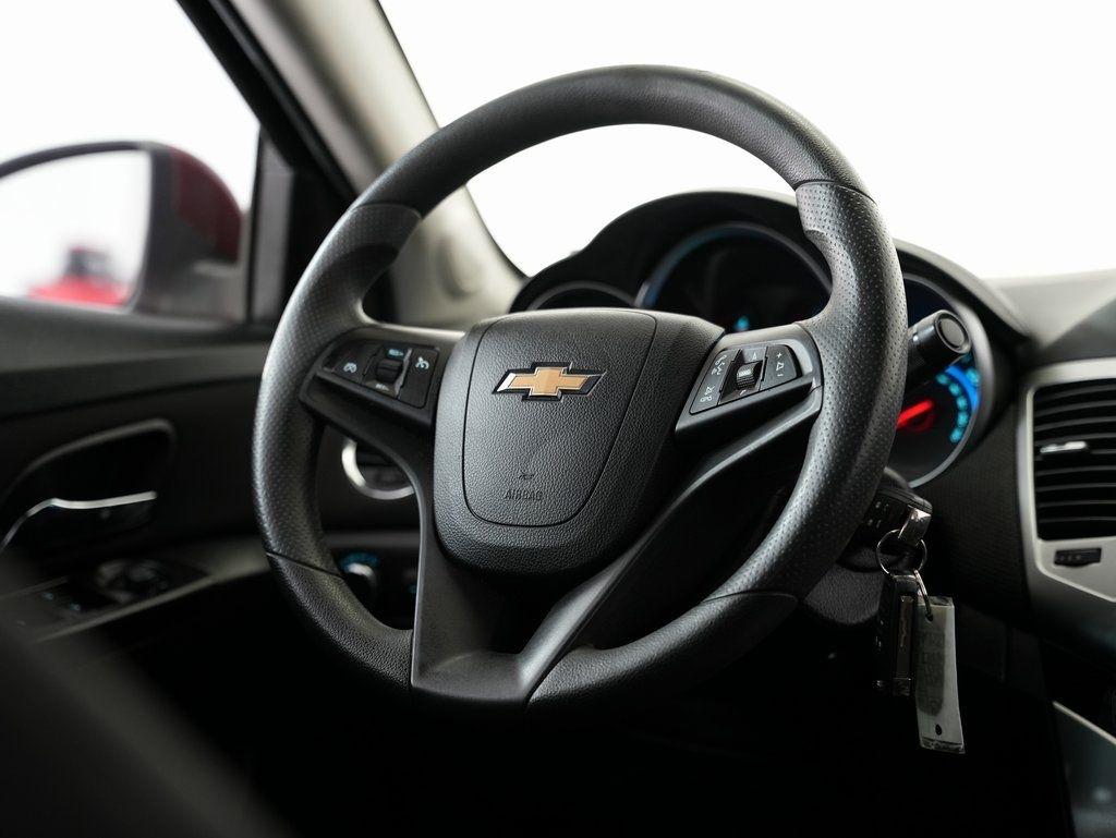 Chevrolet Cruze Limited 4dr Sdn Auto LT w/1LT 2016