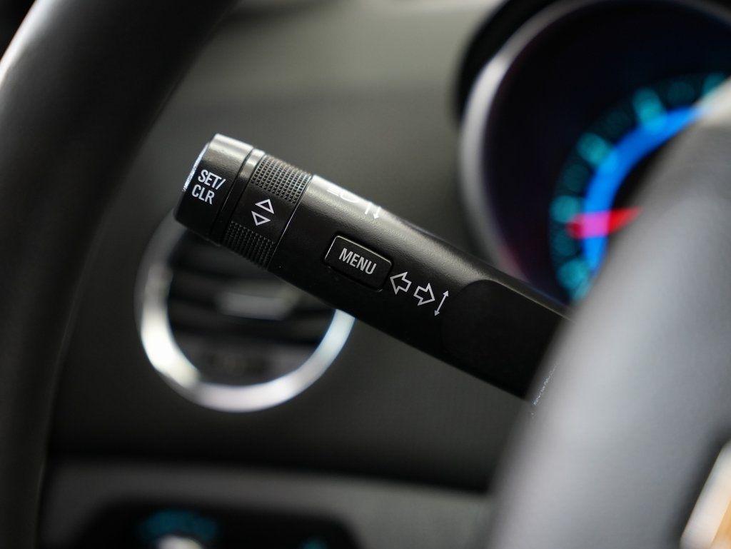 Chevrolet Cruze Limited 4dr Sdn Auto LT w/1LT 2016