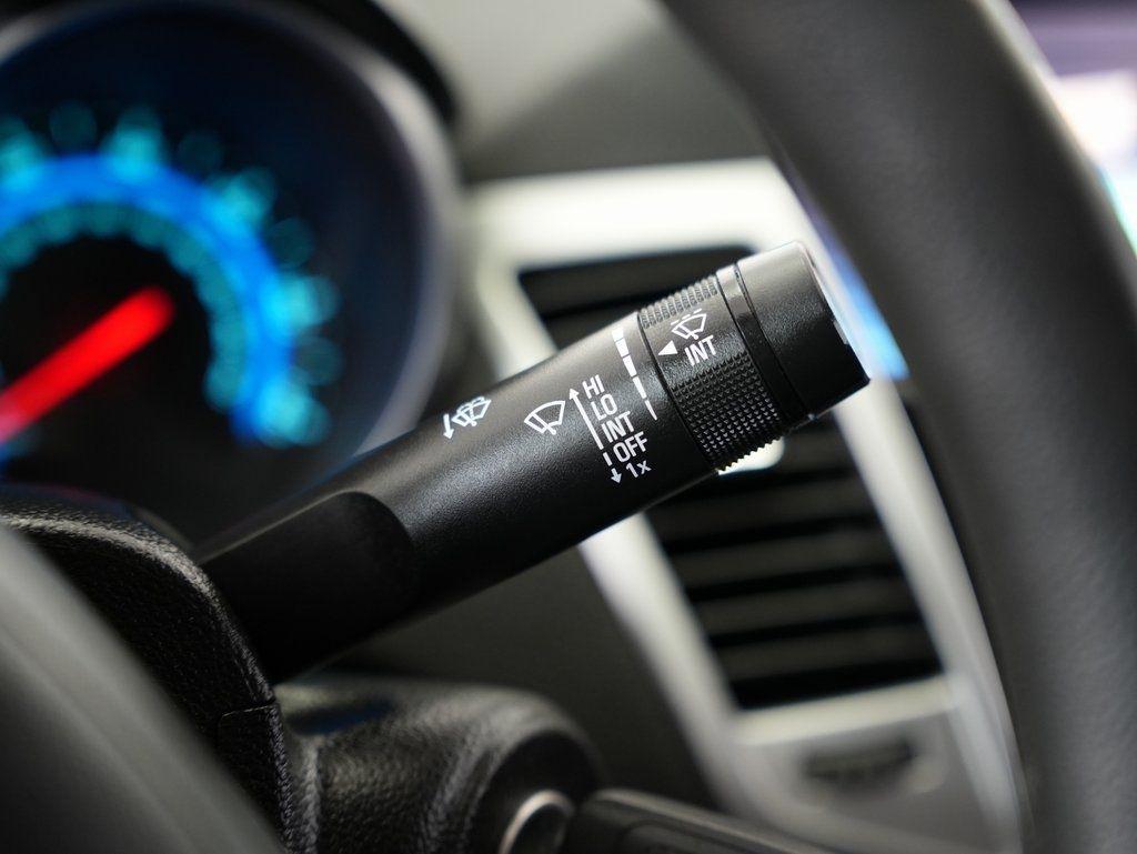 Chevrolet Cruze Limited 4dr Sdn Auto LT w/1LT 2016