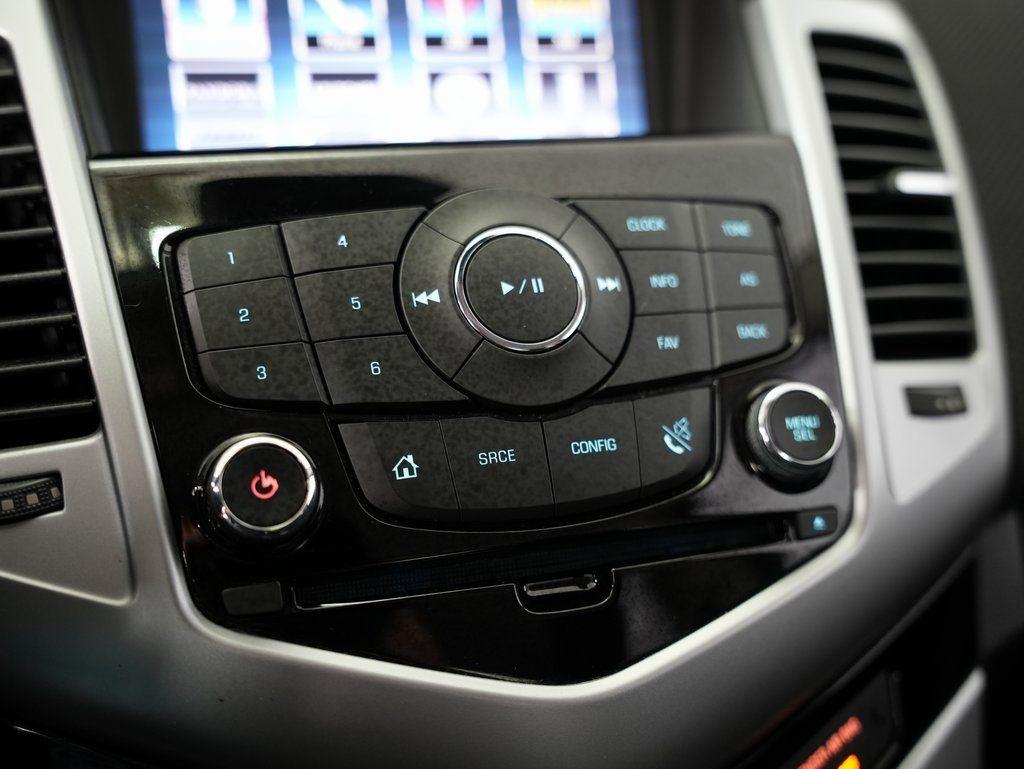 Chevrolet Cruze Limited 4dr Sdn Auto LT w/1LT 2016