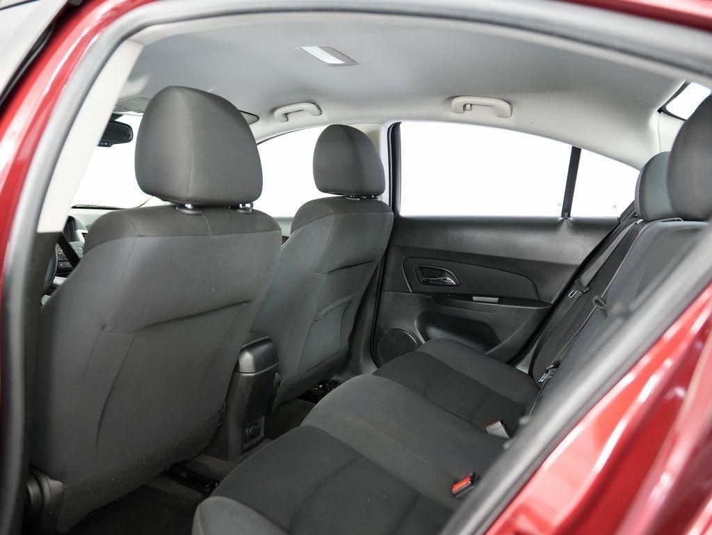 Chevrolet Cruze Limited 4dr Sdn Auto LT w/1LT 2016