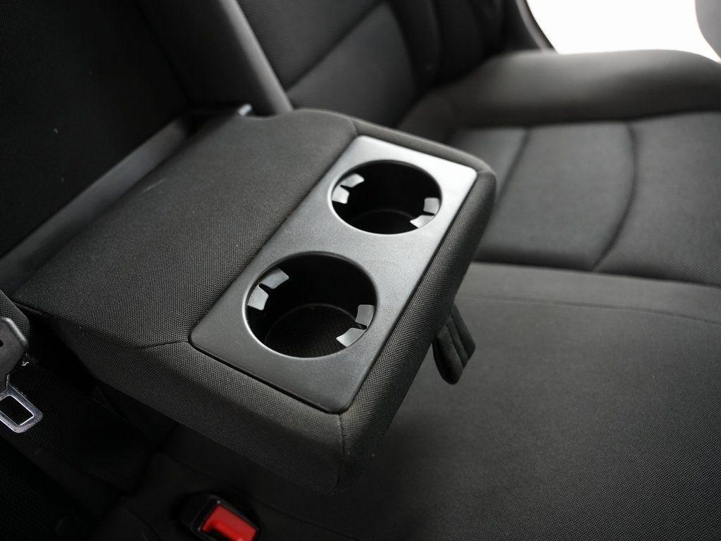 Chevrolet Cruze Limited 4dr Sdn Auto LT w/1LT 2016