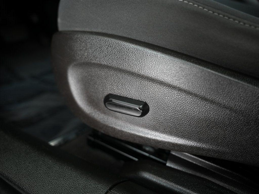 Chevrolet Cruze Limited 4dr Sdn Auto LT w/1LT 2016