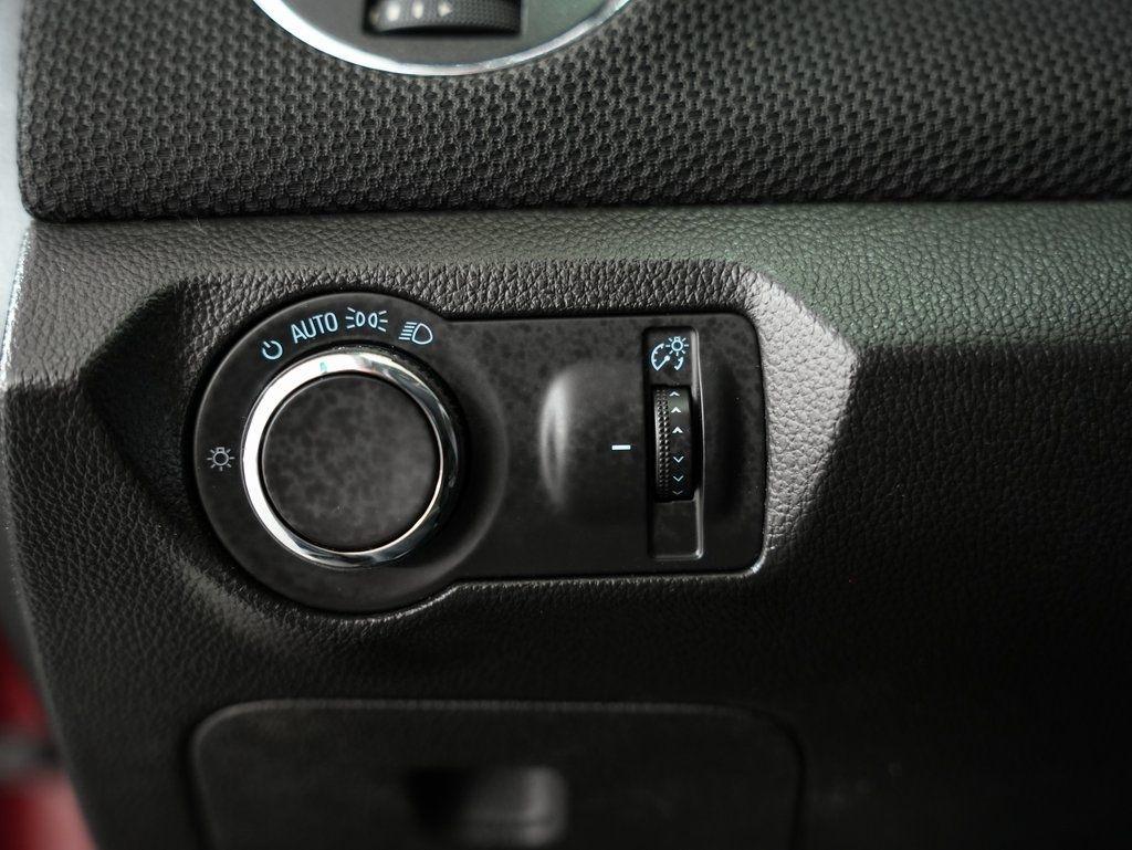 Chevrolet Cruze Limited 4dr Sdn Auto LT w/1LT 2016