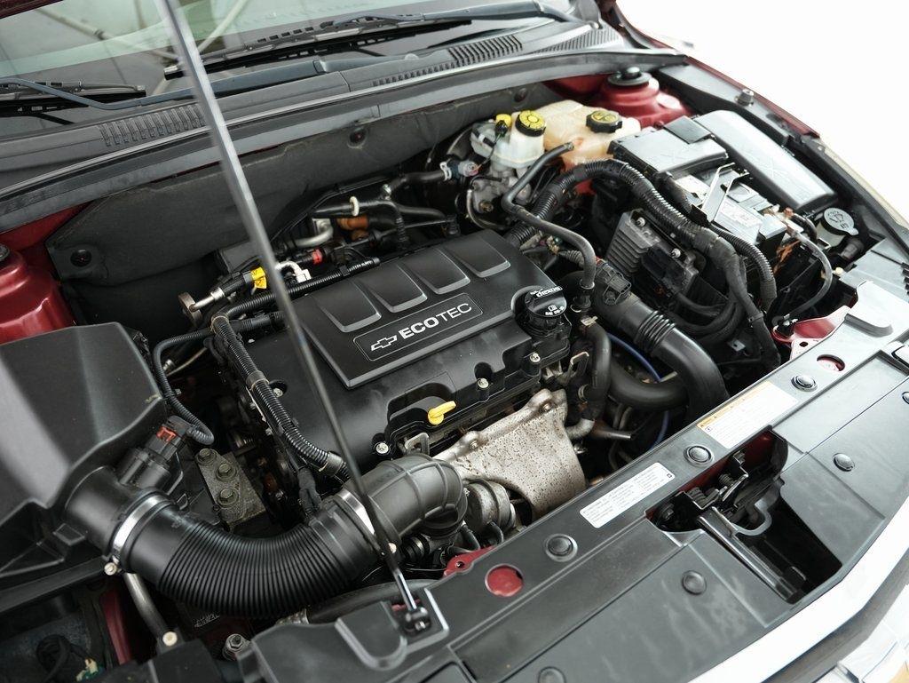 Chevrolet Cruze Limited 4dr Sdn Auto LT w/1LT 2016