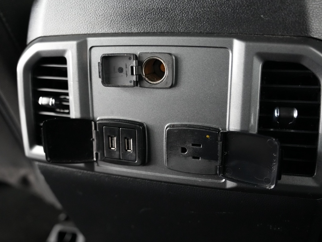 Ford F-150 Lariat 4WD SuperCrew 5.5' Box 2019