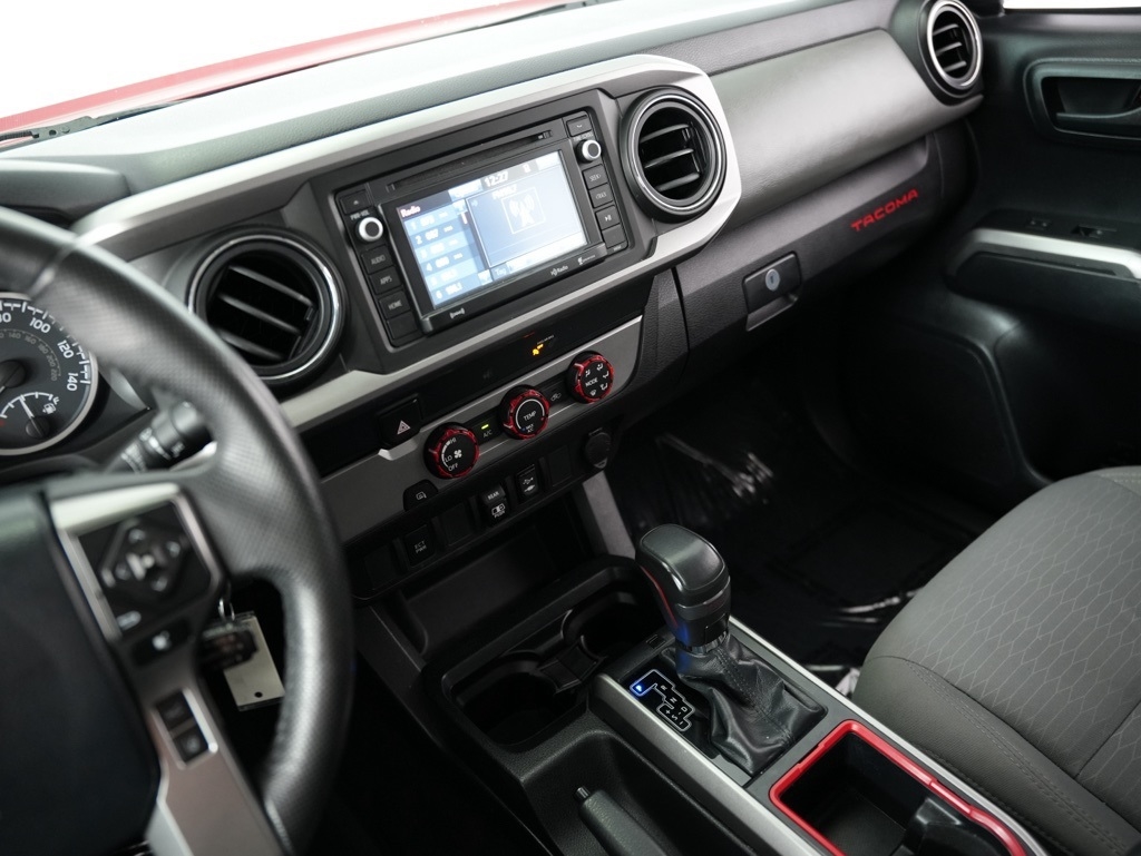 Toyota Tacoma 2WD TRD Off Road Double Cab 5' Bed V6 AT (Natl) 2019