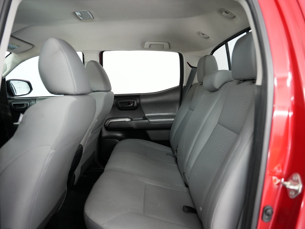 Toyota Tacoma 2WD TRD Off Road Double Cab 5' Bed V6 AT (Natl) 2019