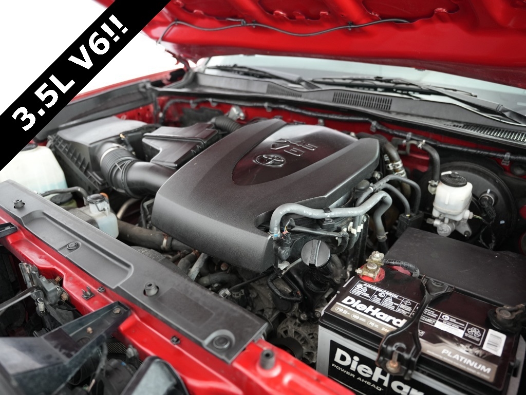 Toyota Tacoma 2WD TRD Off Road Double Cab 5' Bed V6 AT (Natl) 2019