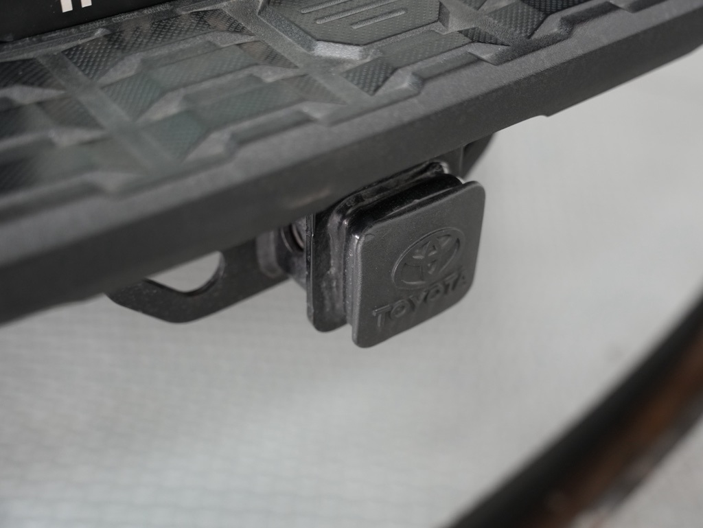 Toyota Tacoma 2WD TRD Off Road Double Cab 5' Bed V6 AT (Natl) 2019