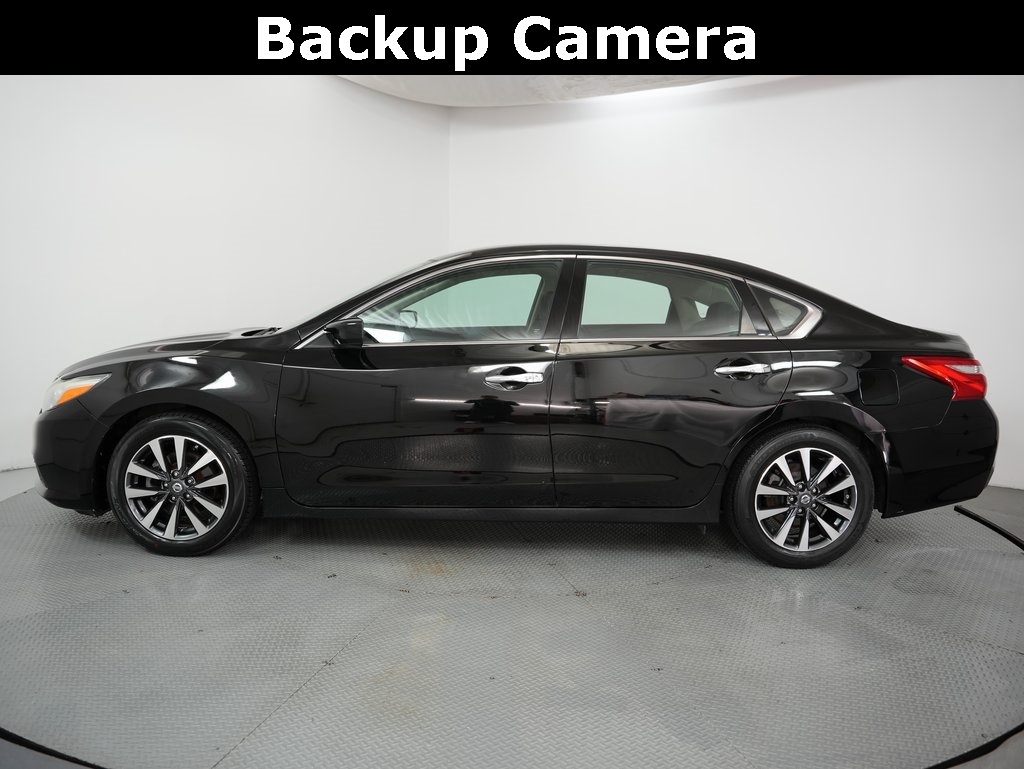 Nissan Altima 2.5 SV Sedan 2017