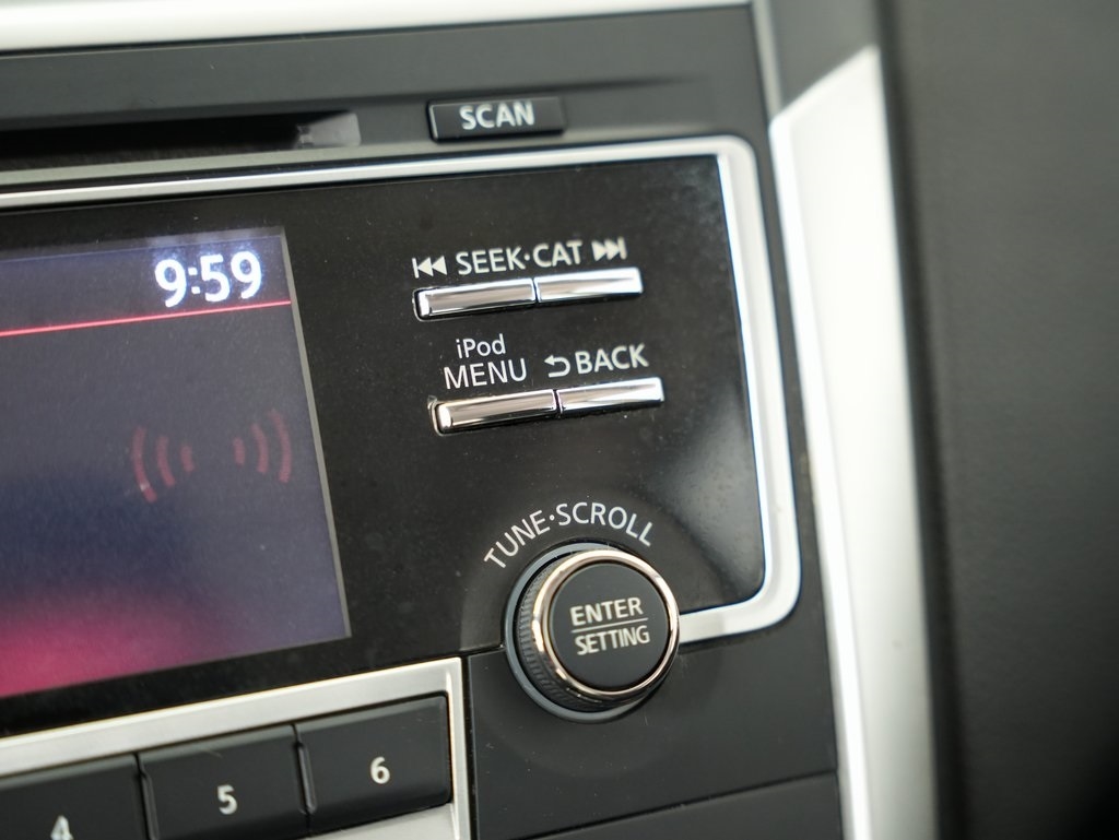 Nissan Altima 2.5 SV Sedan 2017