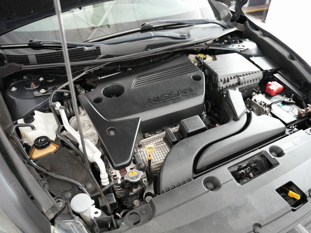 Nissan Altima 2.5 SV Sedan 2017