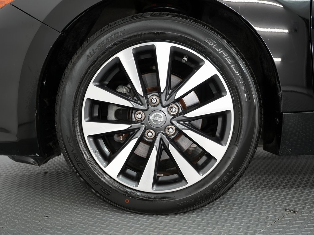 Nissan Altima 2.5 SV Sedan 2017