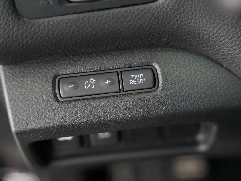 Nissan Altima 2.5 SV Sedan 2017