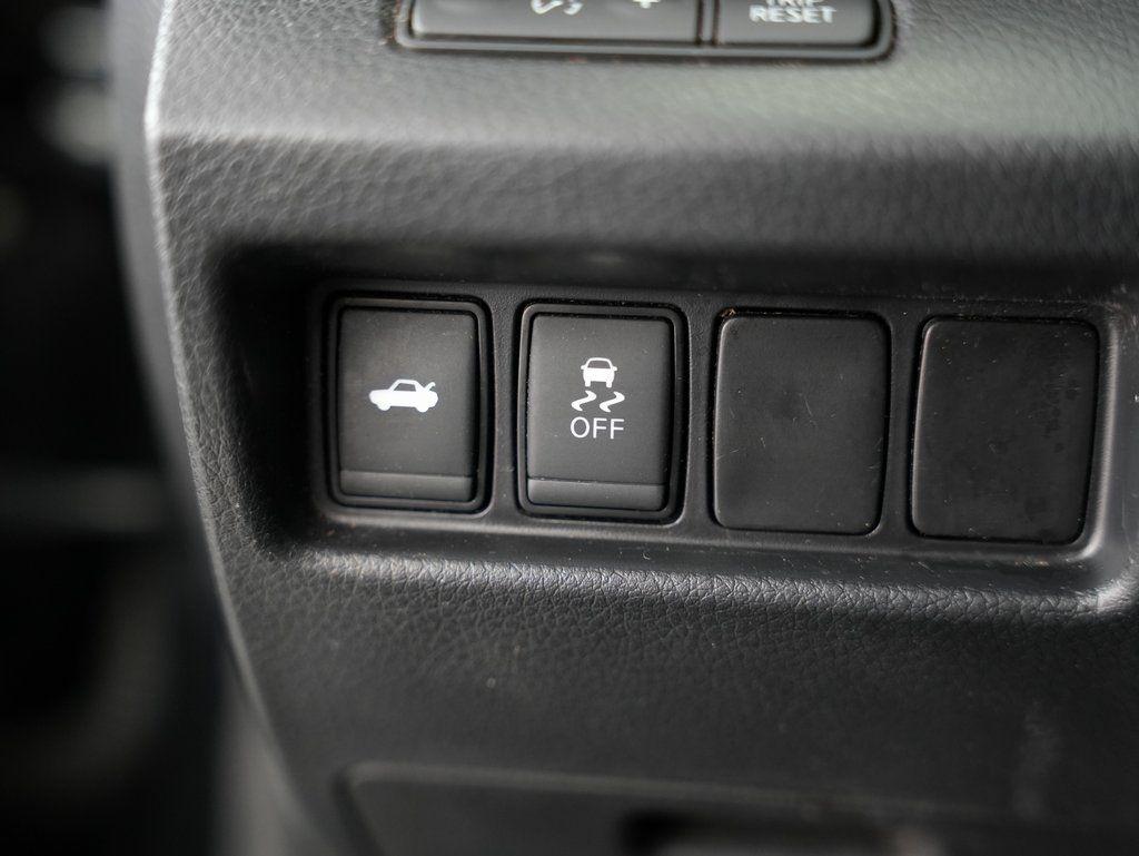 Nissan Altima 2.5 SV Sedan 2017