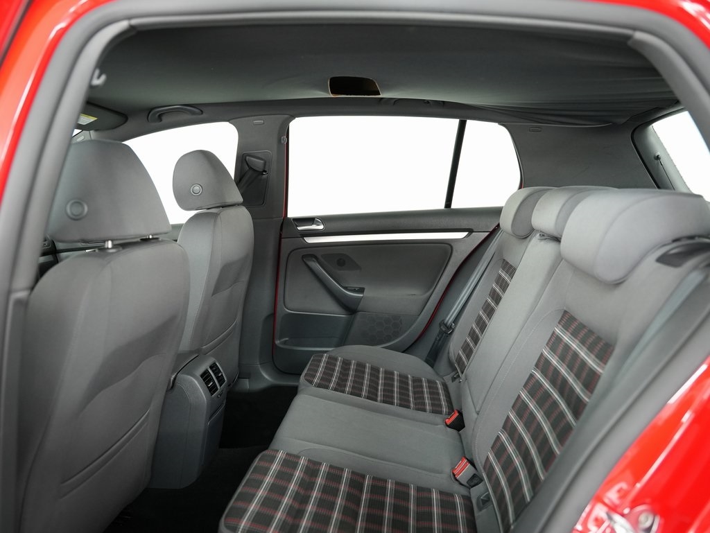 Volkswagen GTI 4dr HB DSG PZEV 2009