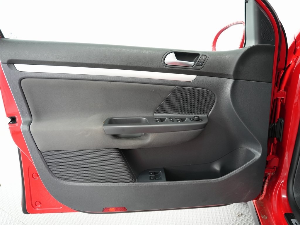 Volkswagen GTI 4dr HB DSG PZEV 2009