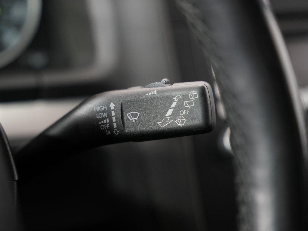 Volkswagen GTI 4dr HB DSG PZEV 2009