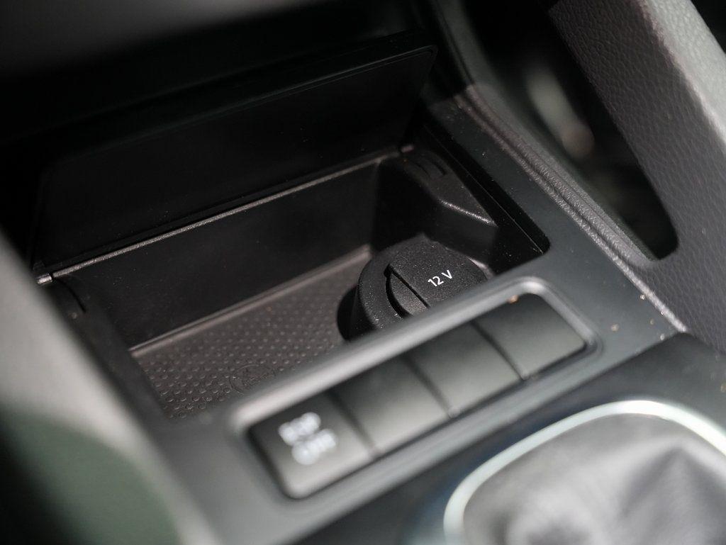 Volkswagen GTI 4dr HB DSG PZEV 2009