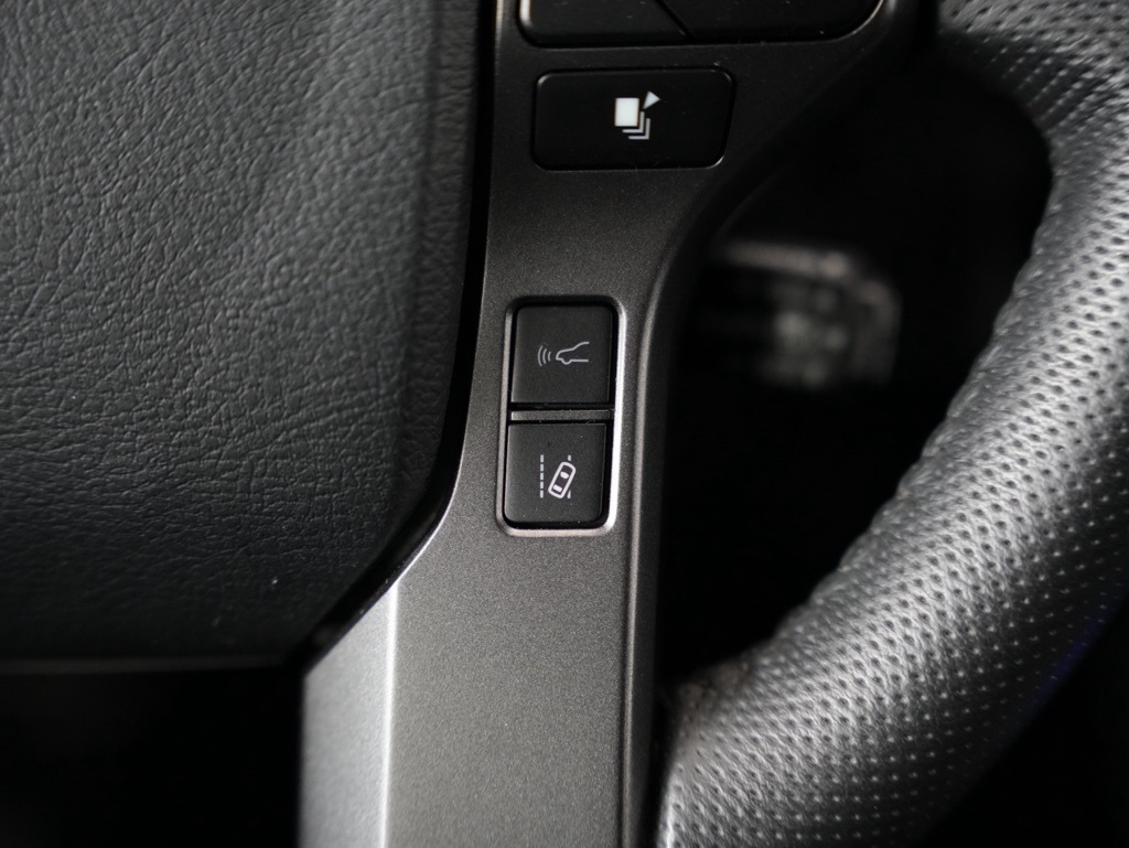 Toyota Tacoma 4WD TRD Off Road Double Cab 5' Bed V6 MT (Natl) 2023